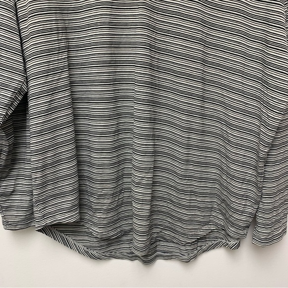 Athleta Cloudlight Stratus Striped Top - Picture 4 of 7